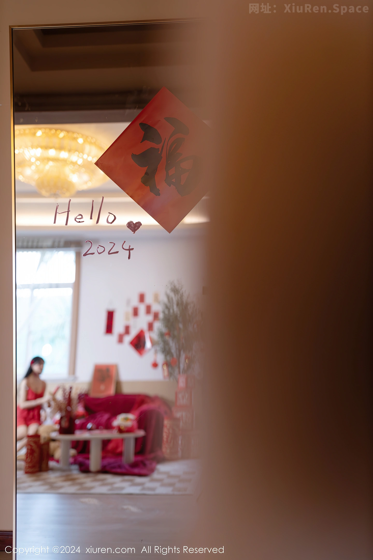 图片[5]-[XiuRen秀人网]VOL.8098 模特幼幼贺新春主题性感红色吊带短裙秀完美身材迷人诱惑写真82P-秀人网官方网站